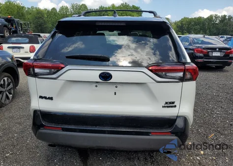 2021 Toyota Rav4 Xse from USA, damaged, VIN 2T3E6RFV9MW019952